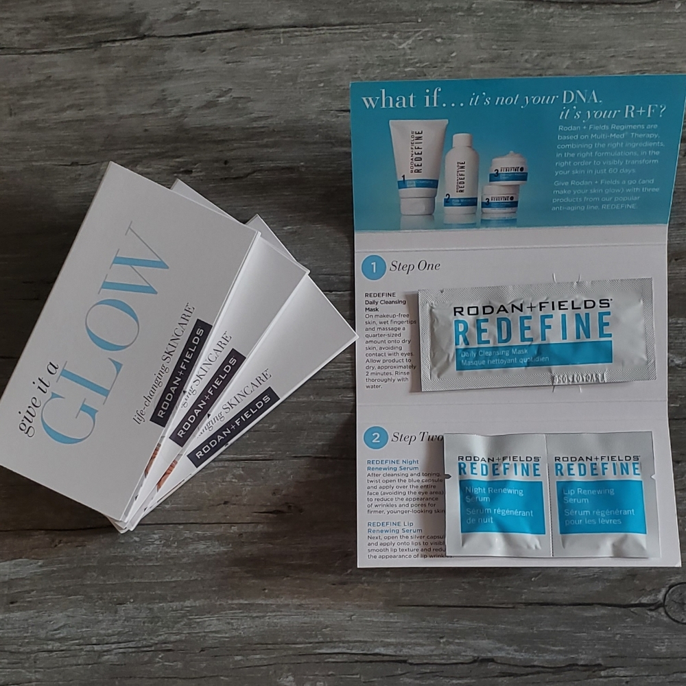 Rodan +  Fields Give it a Glow Sample Packs